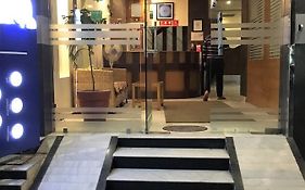 Hotel Devoy Inn